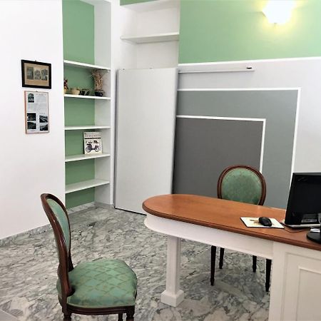 La Villetta Appartamenti Per Vacanze Finale Ligure Exterior foto