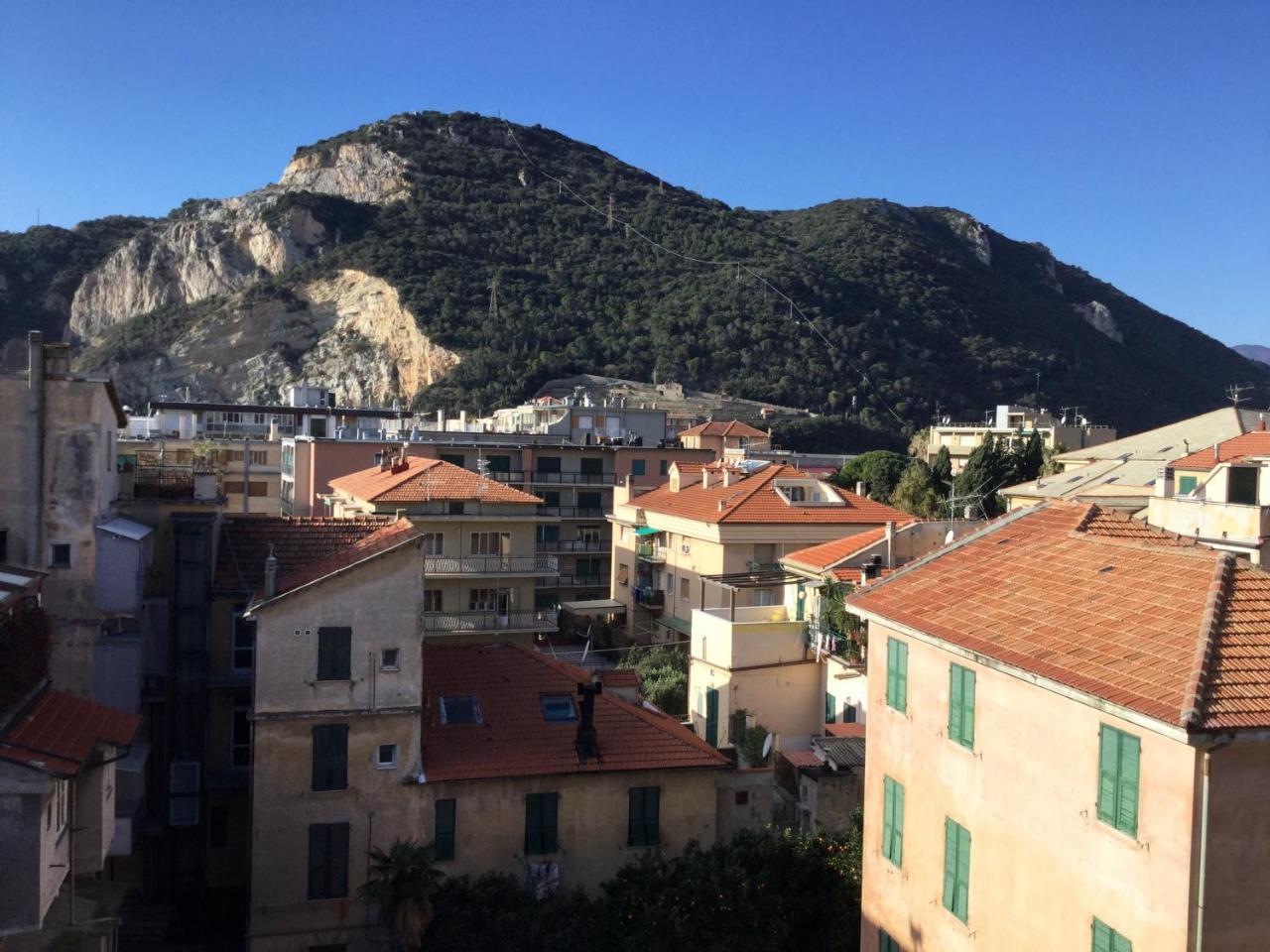 La Villetta Appartamenti Per Vacanze Finale Ligure Exterior foto
